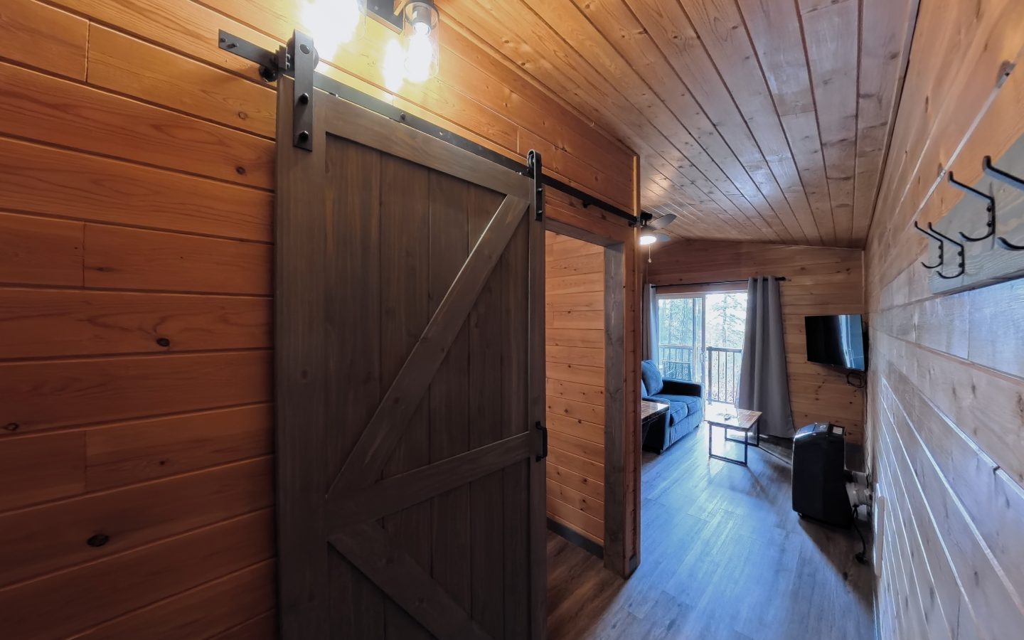 - Halcyon Hot Springs